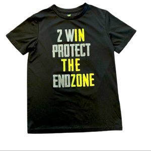 TEK gear size 8 football black shirt